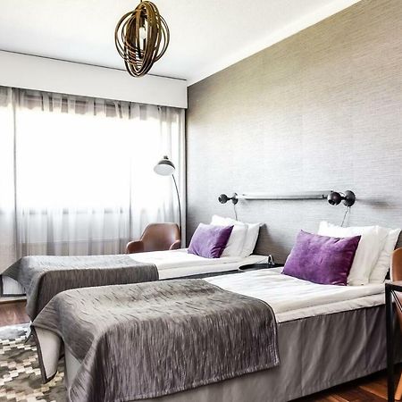 Hotel Kaeenpesae Юливиеска Экстерьер фото