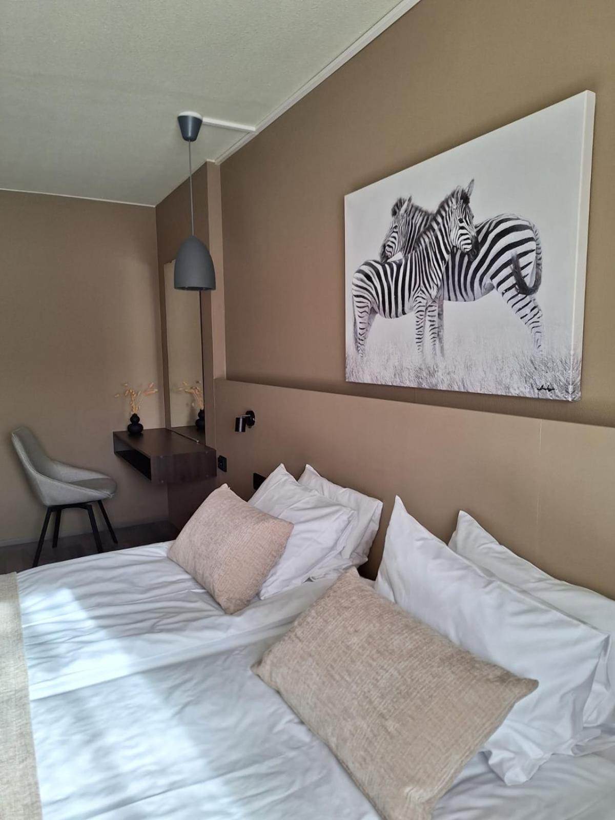 Hotel Kaeenpesae Юливиеска Экстерьер фото