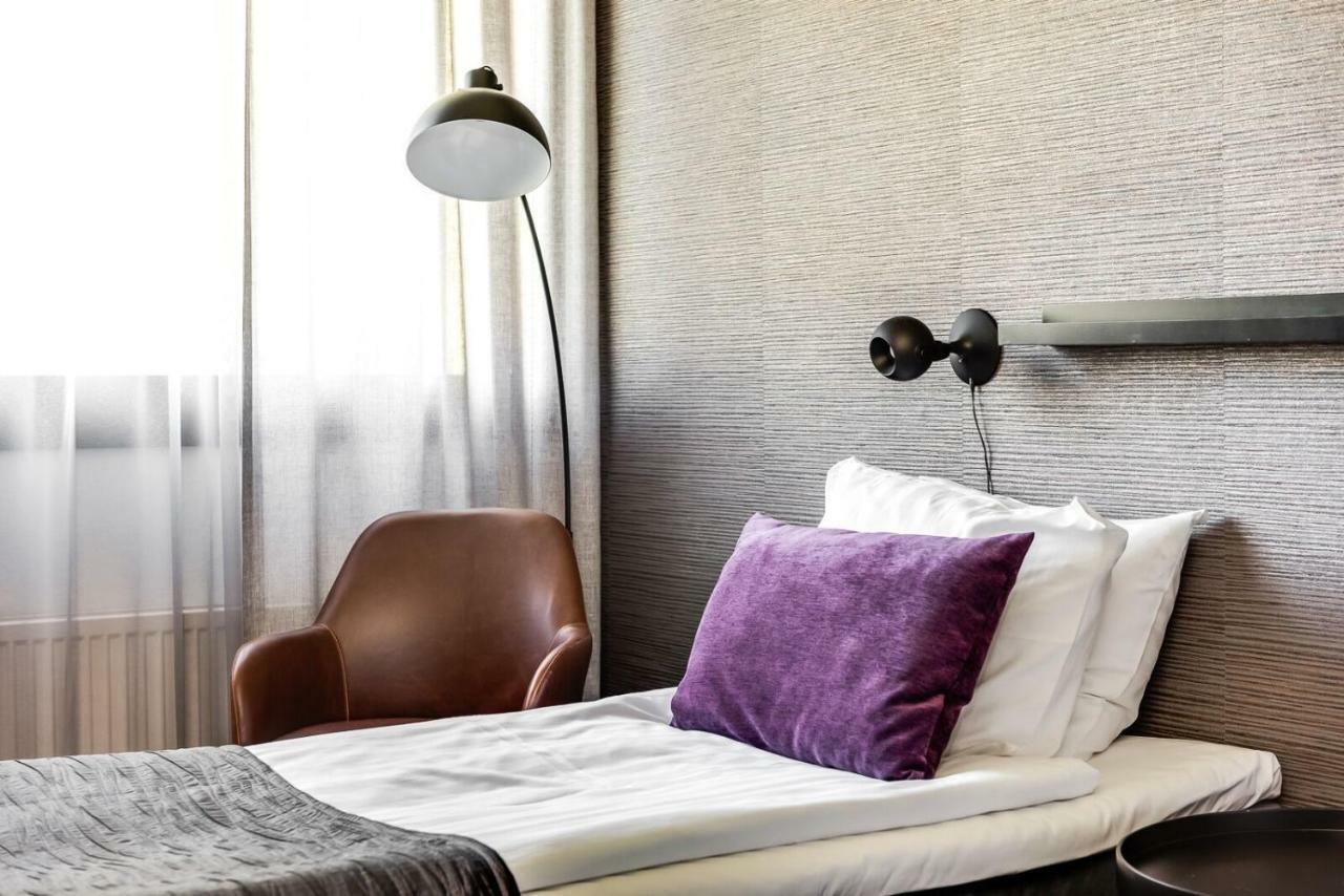 Hotel Kaeenpesae Юливиеска Экстерьер фото